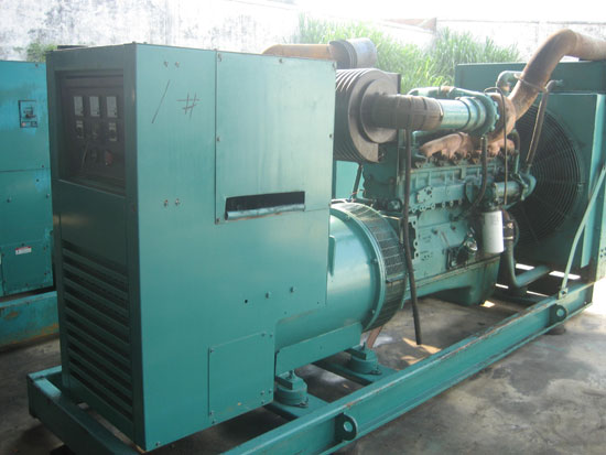 云安租赁发电机- 发电机碳刷磨损的原因是什么