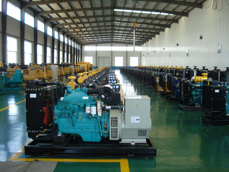 云安租赁发电机-柴油发电机组冒蓝烟、冒黑烟、冒白烟故障分析