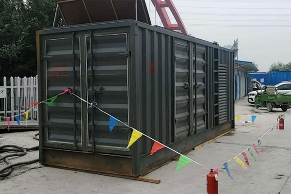 云安发电机租赁空气滤清器多久更换一次？