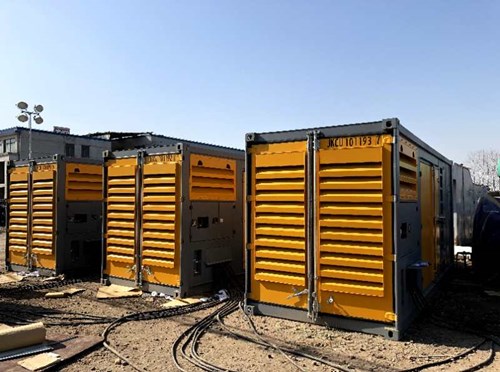 云安防冻液的气味异常可能是由哪些原因导致的？