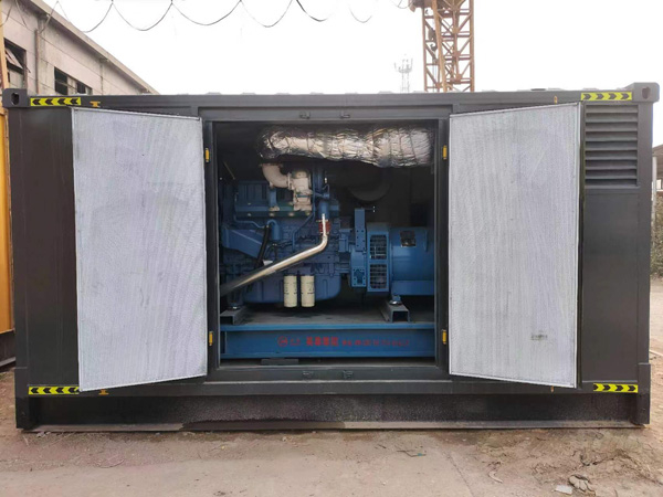 云安柴油发电机组的电瓶应该如何选择？