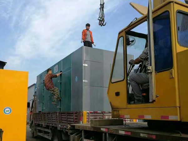 云安更换水冷式机油散热器密封件的操作流程是怎样的？