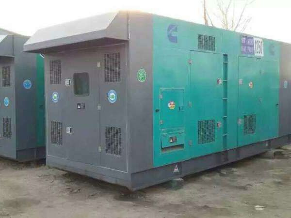 云安合同中关于工期延误的责任如何界定和处理？